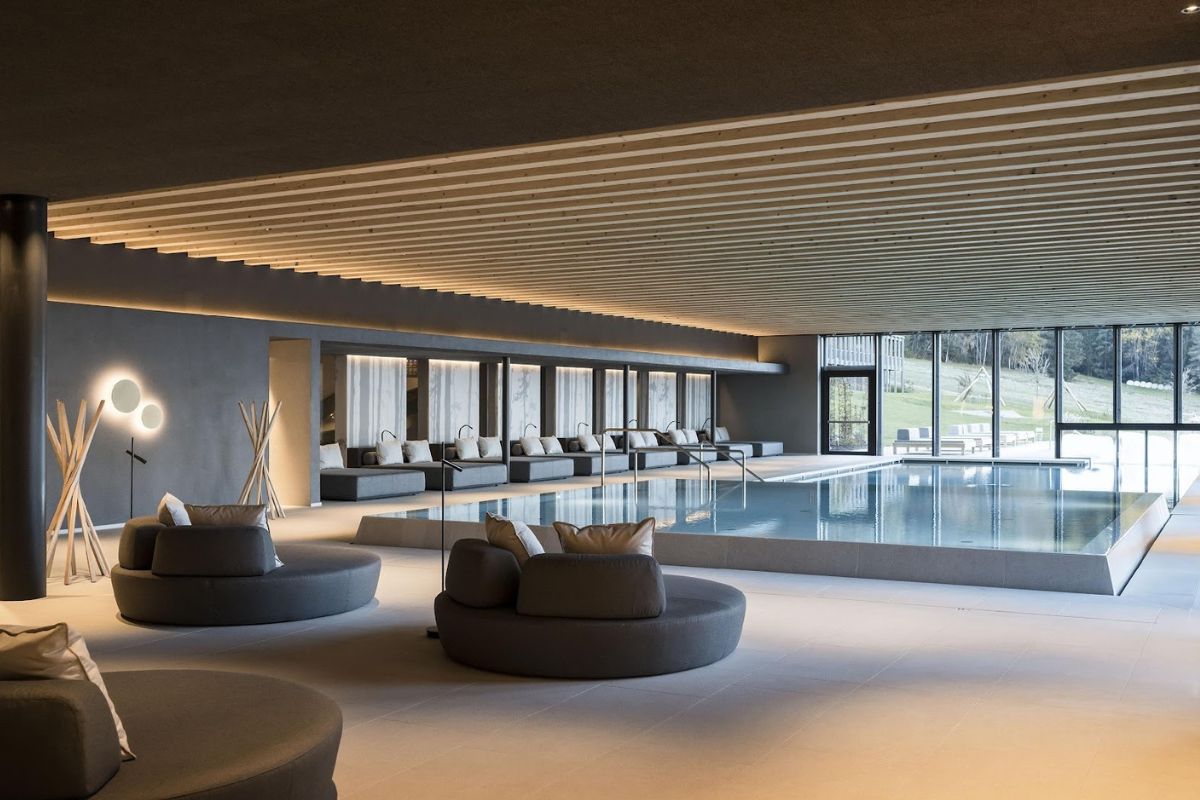 family luxury retreat with nature